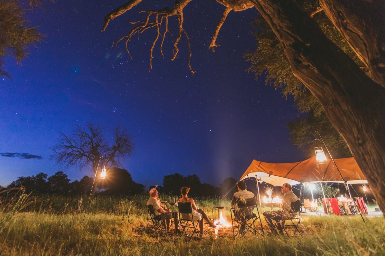 Botswana-mobile-safaris-camp-and vehicle19